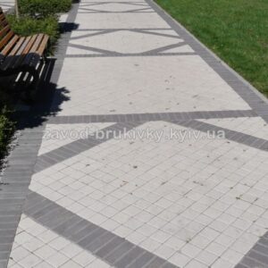 Тротуарна плитка Бруківка 100х100